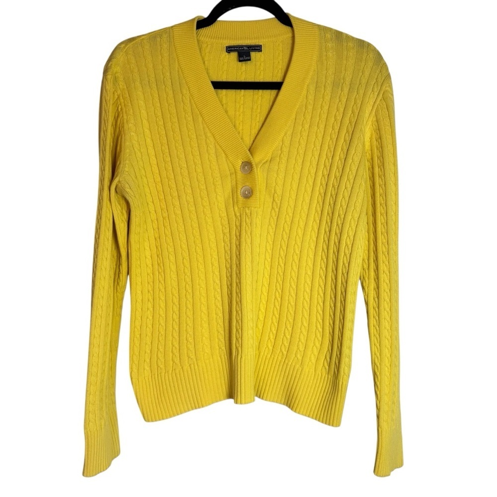 American Living V-Neck Cable Knit Large Cotton
Sweater in Sunny Yellow